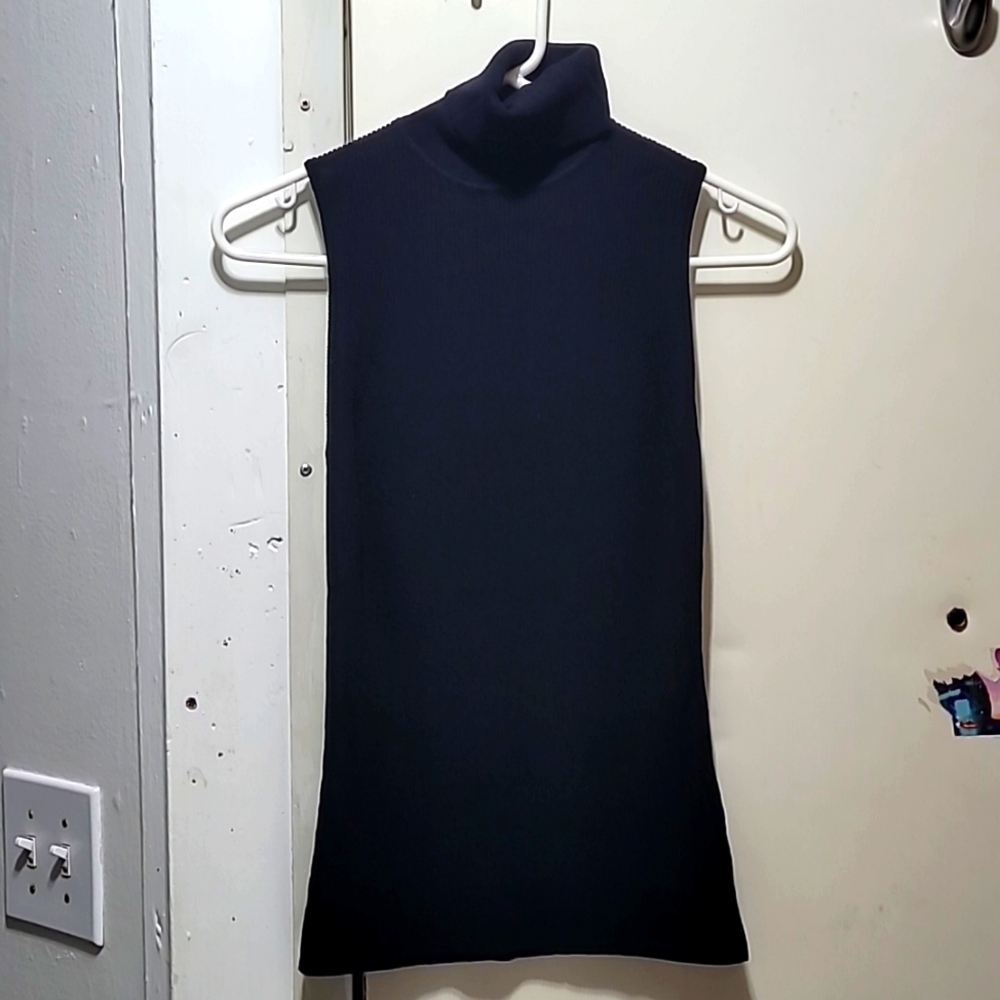 Anne Klein Sleeveless Black Turtleneck Sweater